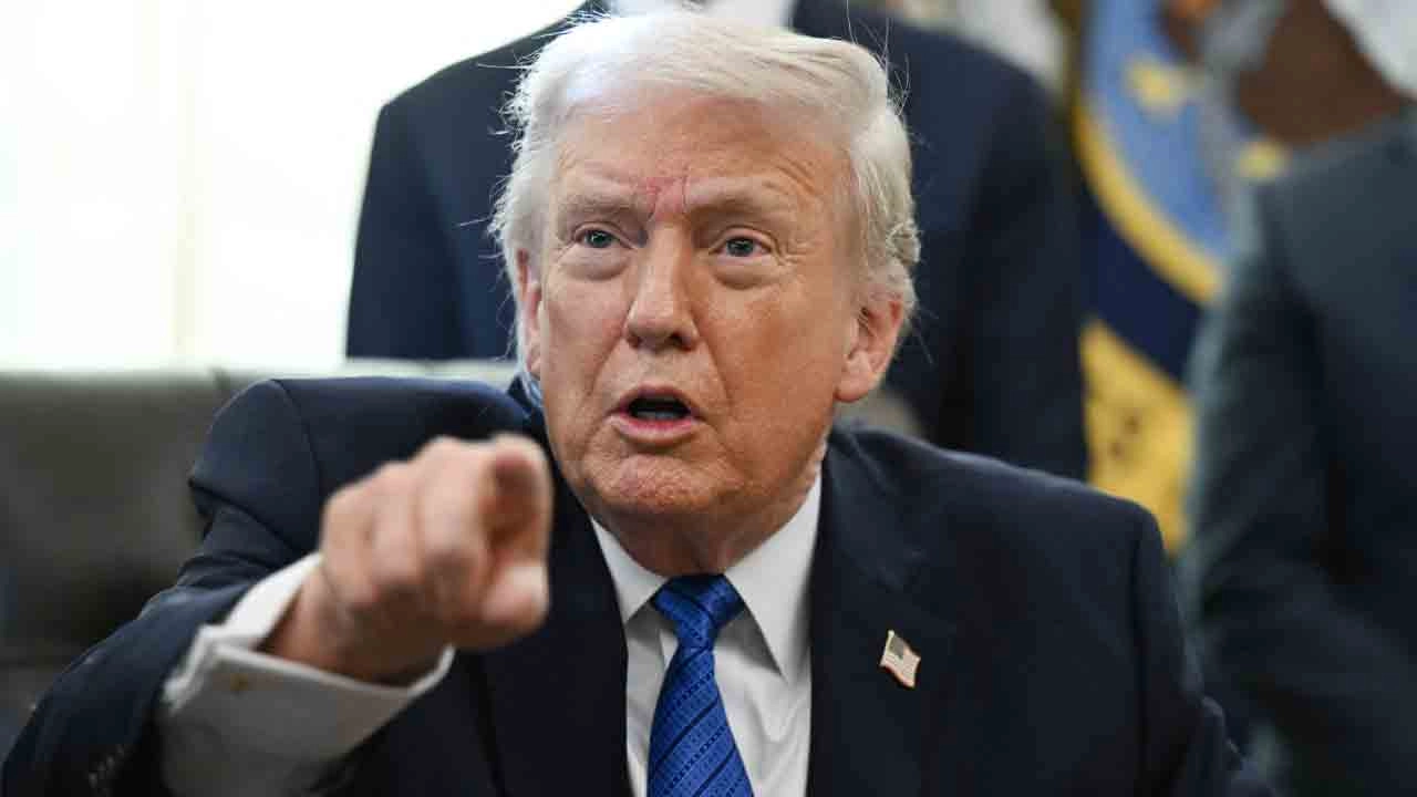 যুক্তরাষ্ট্রের প্রেসিডেন্ট ডোনাল্ড ট্রাম্প