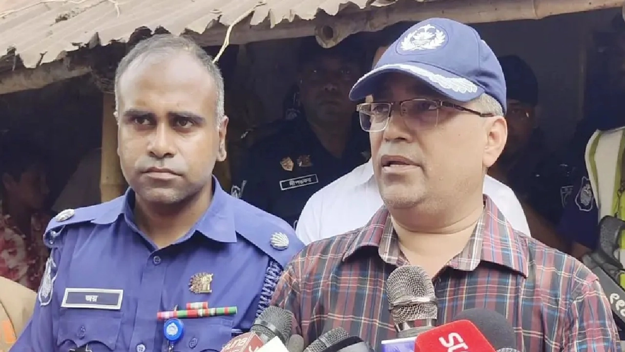 নওগাঁর পুলিশ সুপার মোহাম্মদ তারিকুল ইসলাম