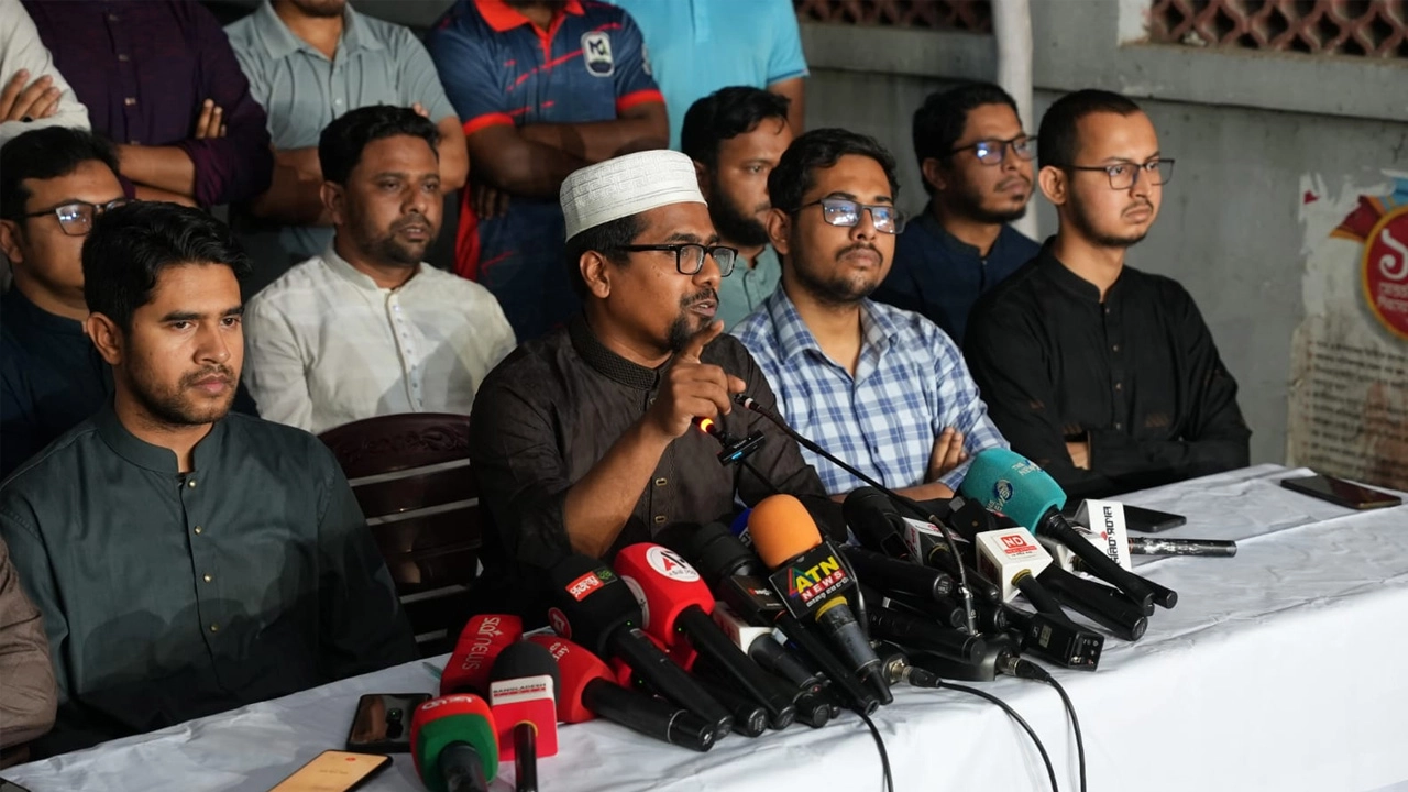 ছাত্রশিবিরের কেন্দ্রীয় কার্যালয় প্রাঙ্গণে আয়োজিত এই সম্মেলন