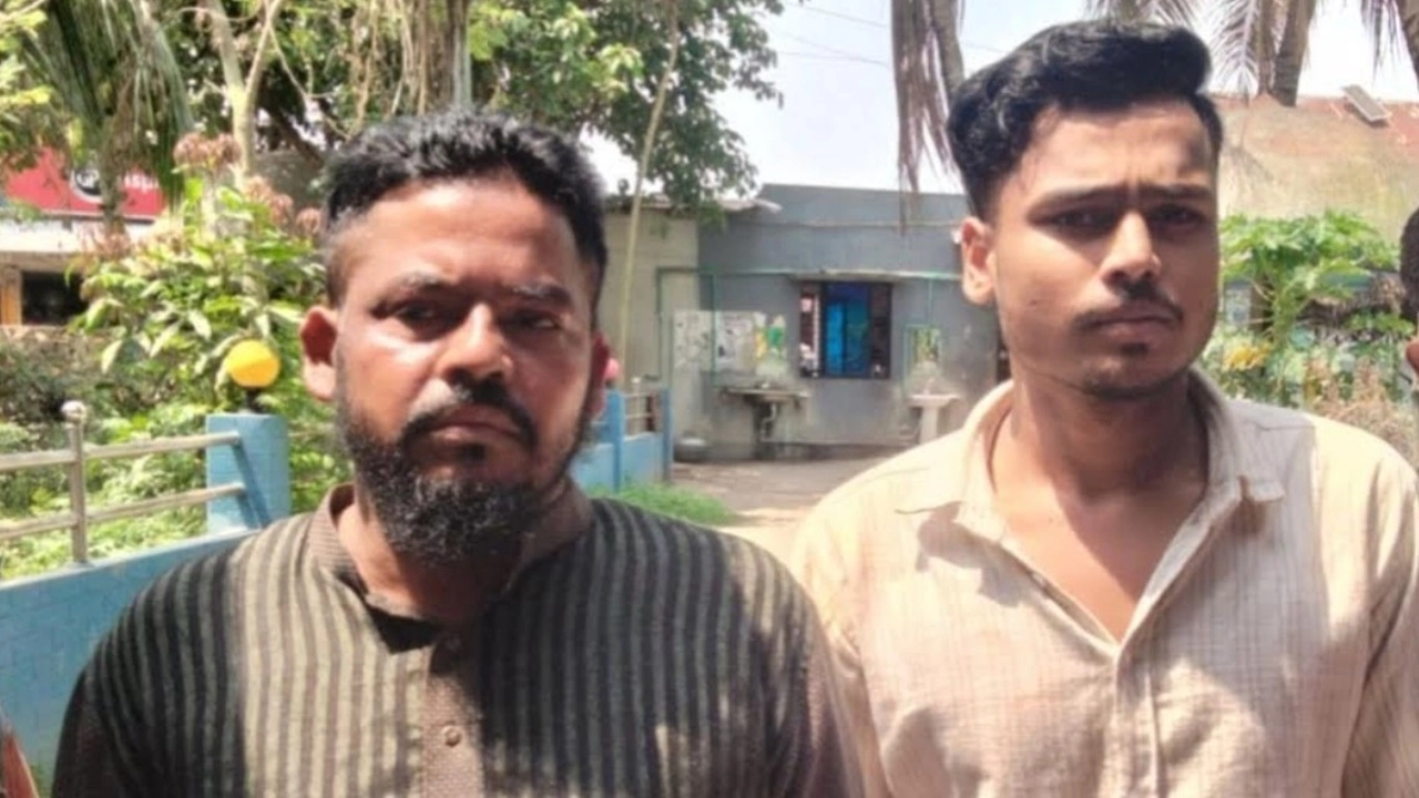 মতলব দক্ষিণে গ্রেপ্তার বাবা-ছেলে আক্তার গাজী ও অনিক গাজী।