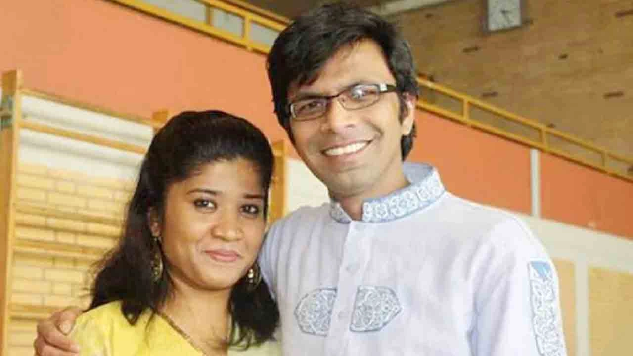 মেহেরুন রুনি ও সাগর সরোয়ার। ফাইল ছবি