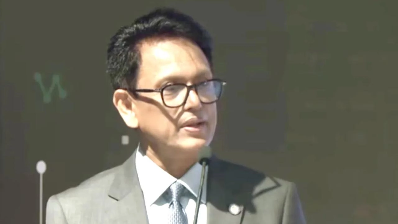 শিক্ষামন্ত্রী আ ন ম এহছানুল হক মিলন