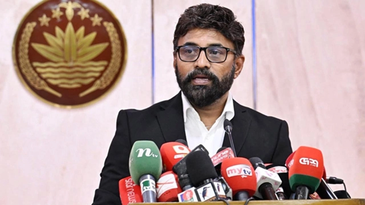 তারেক রহমানের আমন্ত্রণে বাংলাদেশে এসেছিলেন বিল গেটস