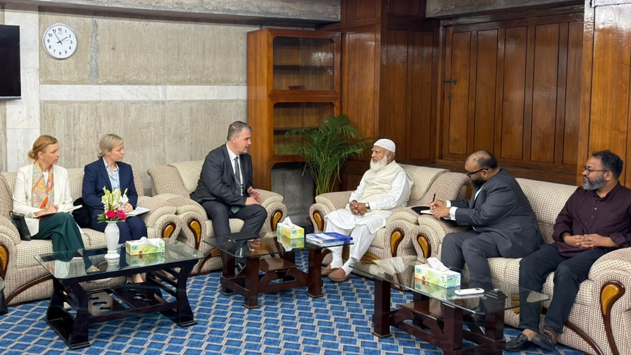 বিরোধীদলীয় নেতার সঙ্গে ইইউ ইলেকশন অবজারভেশন মিশনের সাক্ষাৎ