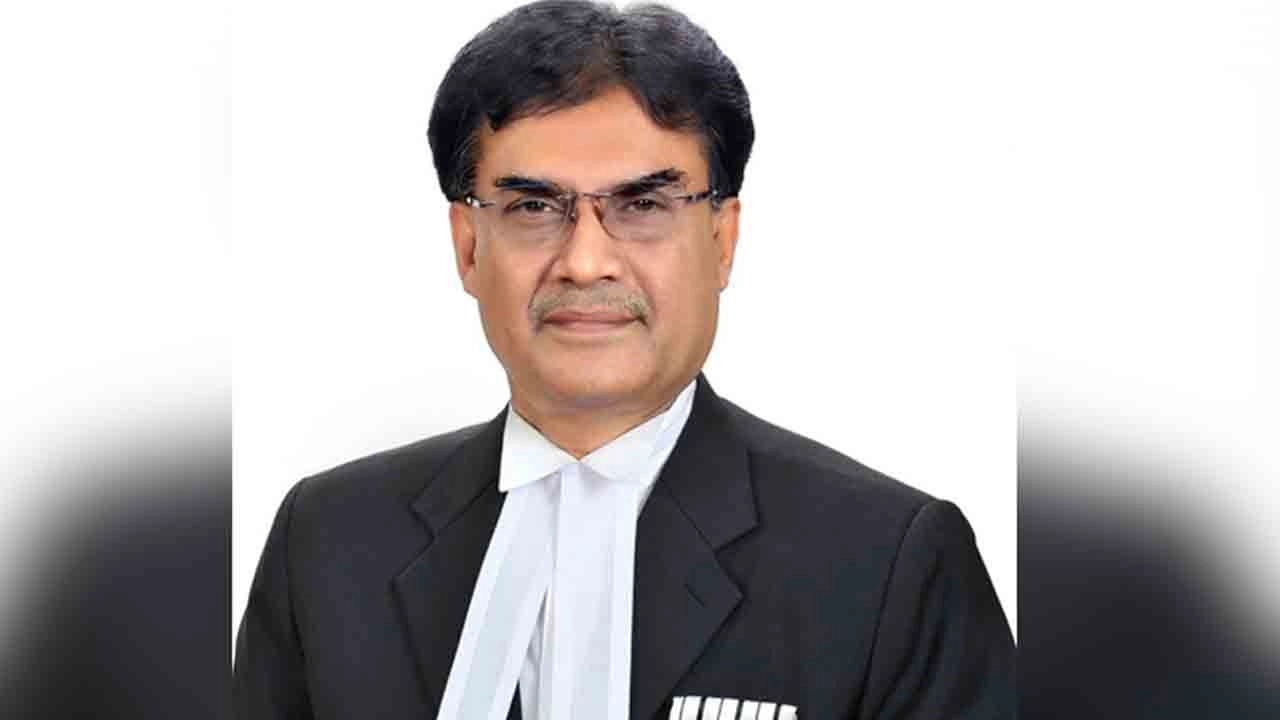 ব্যারিস্টার বদরুদ্দোজা বাদল