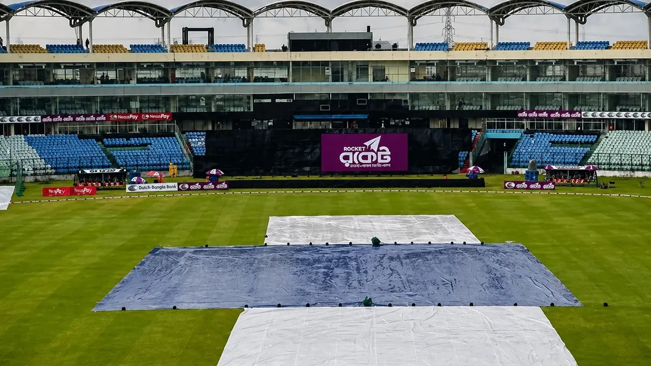 চট্টগ্রামের বীরশ্রেষ্ঠ শহীদ ফ্লাইট লেফট্যানেন্ট মতিউর রহমান স্টেডিয়াম