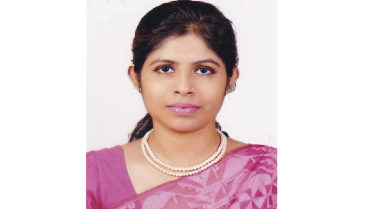 মিজ কাউসার আজিজ