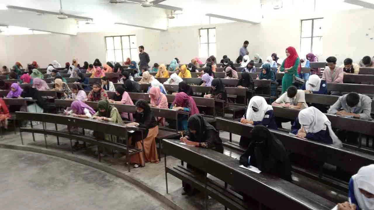 ১২০০ শিক্ষার্থীর অংশগ্রহণে এইচআরএসএসের জাতীয় মানবাধিকার অলিম্পিয়াড ও র‍্যালি