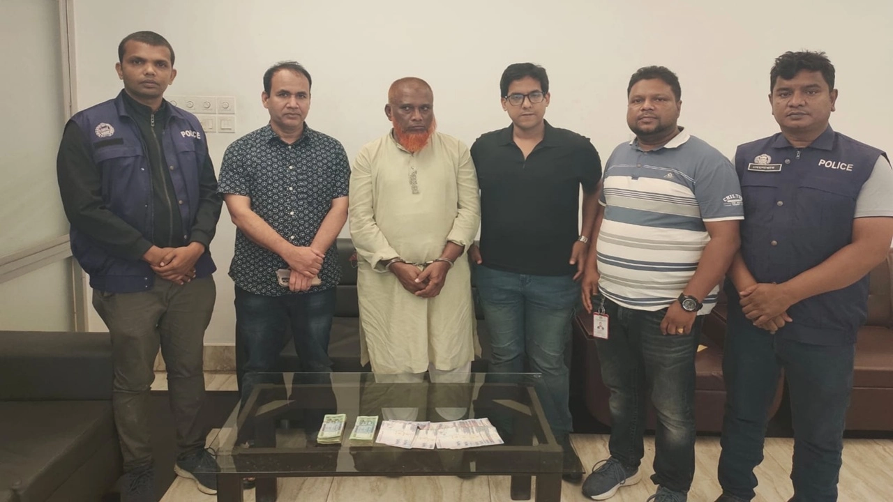 গ্রেপ্তারকৃত আসামি হাবিবুর রহমান
