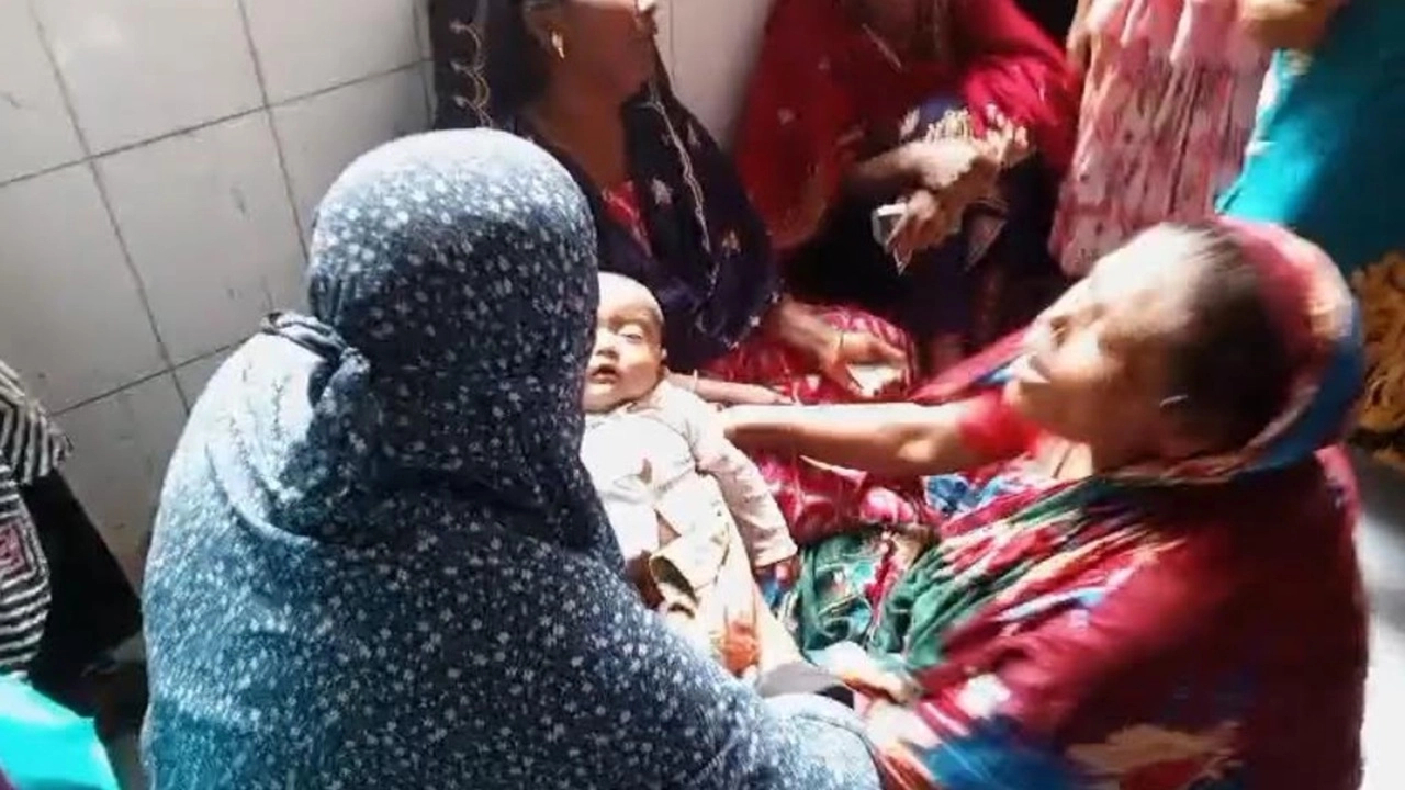 চুয়াডাঙ্গায় হামের উপসর্গে শিশুর মৃত্যু