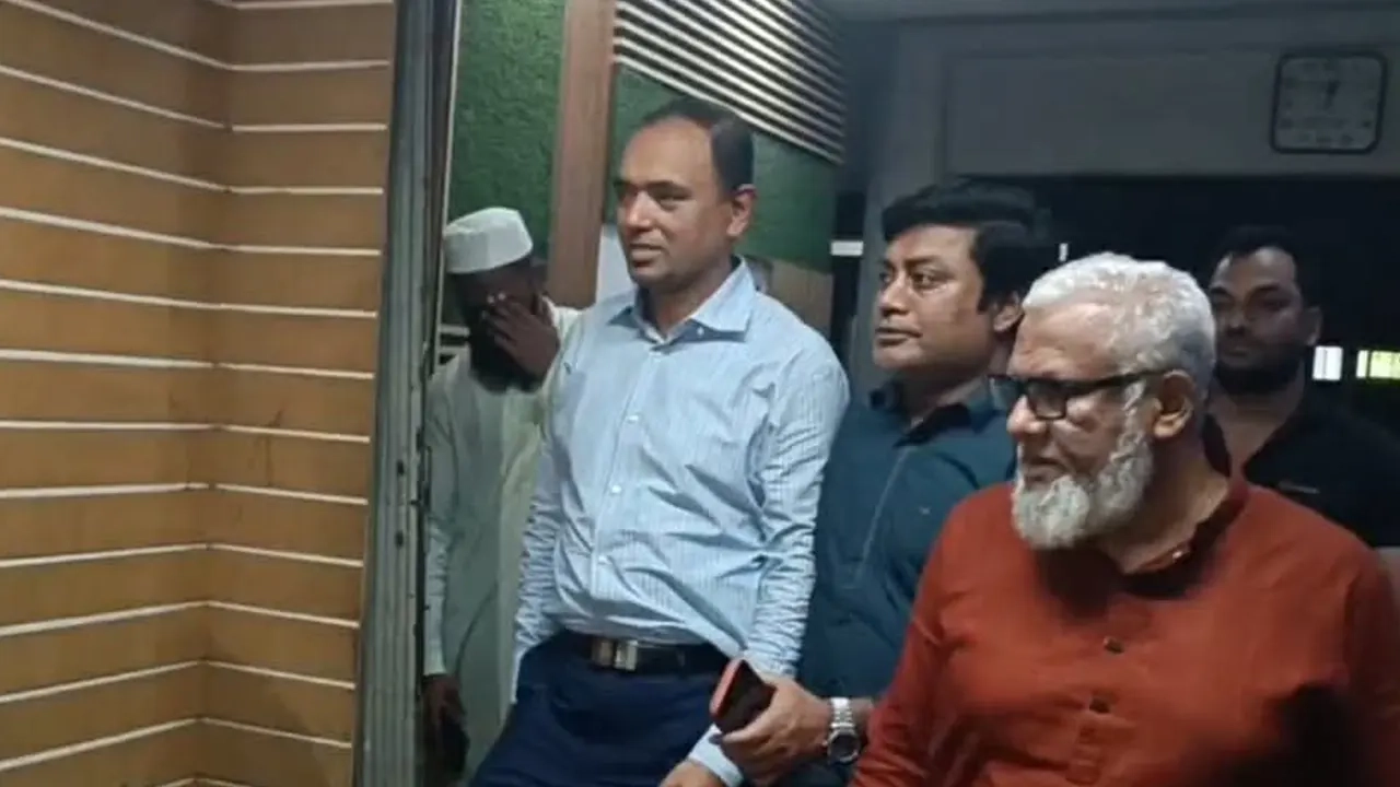 আটকের ১২ ঘণ্টা পর থানা থেকে ছাড়া পেলেন বিএনপি নেতা রেজাউল 