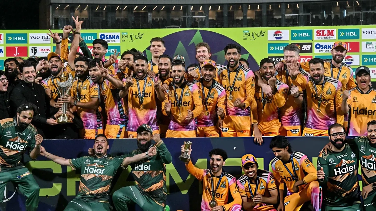 পিএসএল চ্যাম্পিয়ন পেশোয়ার জালমি
