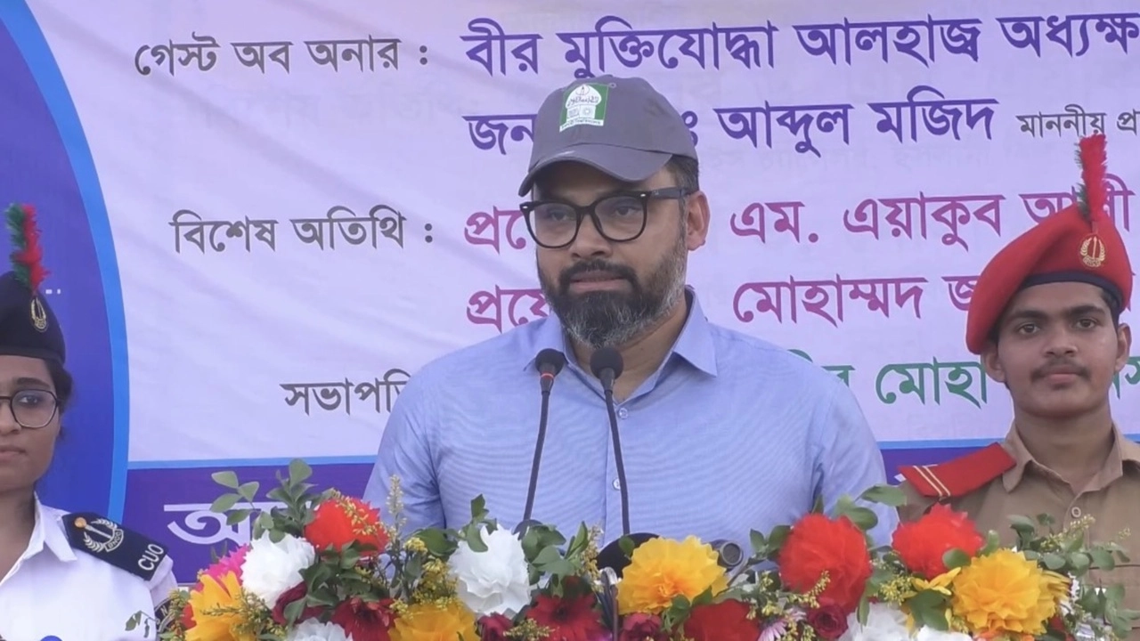 যুব ও ক্রীড়া মন্ত্রণালয়ের প্রতিমন্ত্রী মো. আমিনুল হক