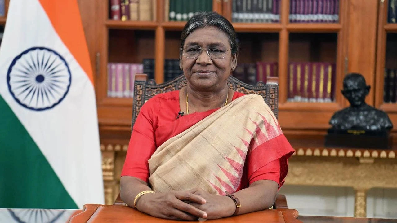 নজিরবিহীন পরিস্থিতি, একদিনের রাষ্ট্রপতি শাসন হবে পশ্চিমবঙ্গে?