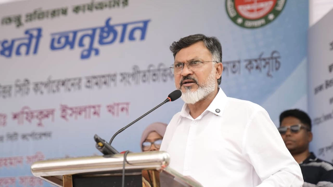 ডিএনসিসি প্রশাসক মো. শফিকুল ইসলাম খান।