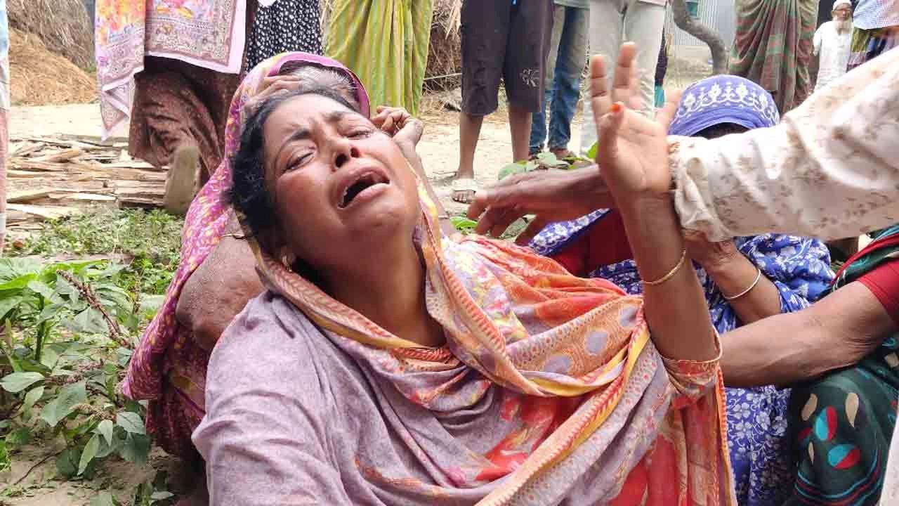 নিহত স্বজনের আহাজারি