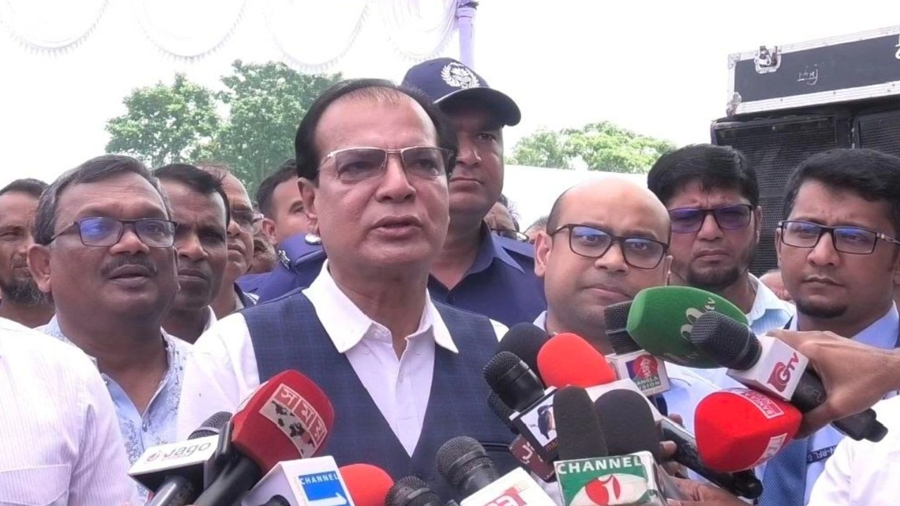 আগামী ৫ বছরে ১ কোটি বেকারের কর্মসংস্থান হবে: ত্রাণমন্ত্রী