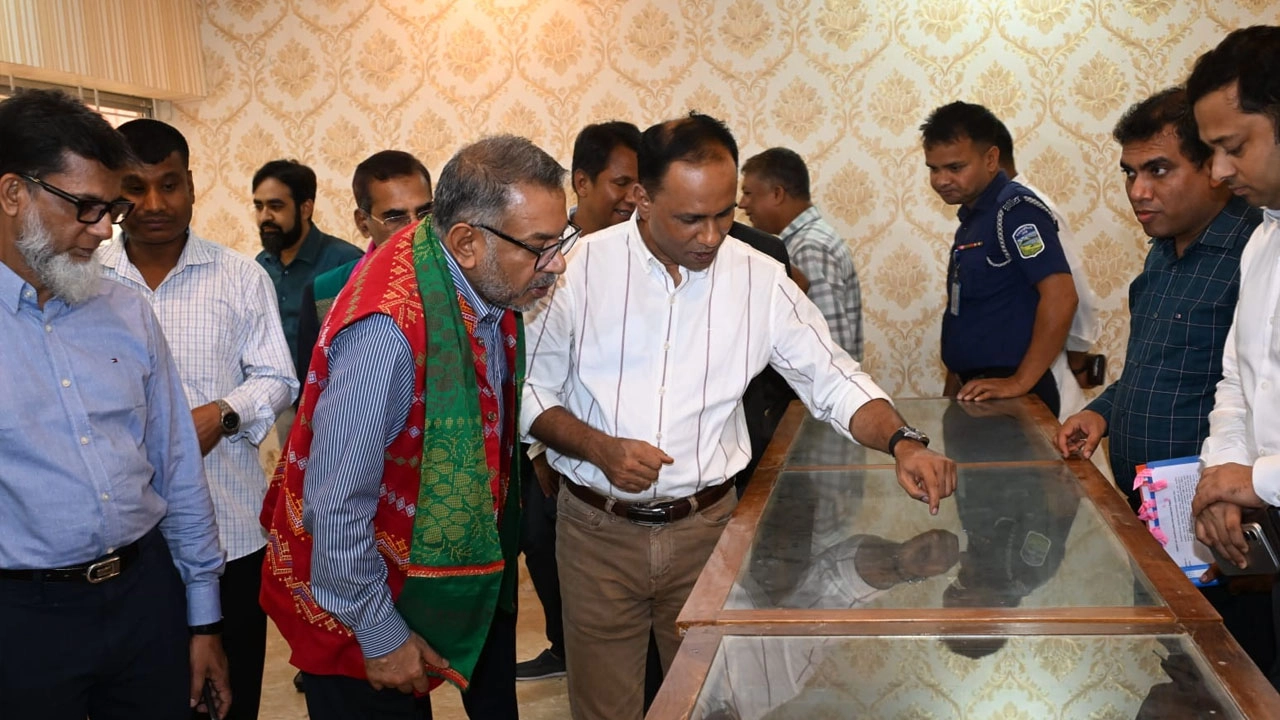 জাতীয় সংসদের ডেপুটি স্পিকার ব্যারিস্টার কায়সার কামাল