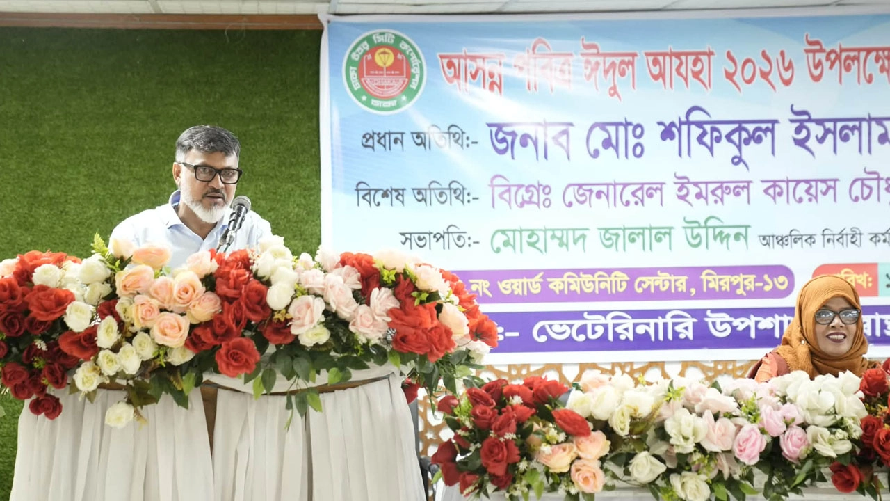 বক্তব্য দিচ্ছেন ডিএনসিসি প্রশাসক মো. শফিকুল ইসলাম খান।