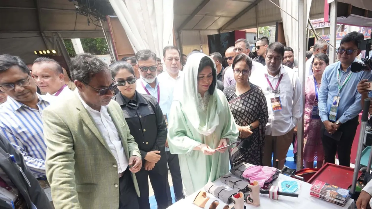 ‘শিশু স্বর্গ মডেল’ উদ্বোধন করলেন ডা. জুবাইদা রহমান 