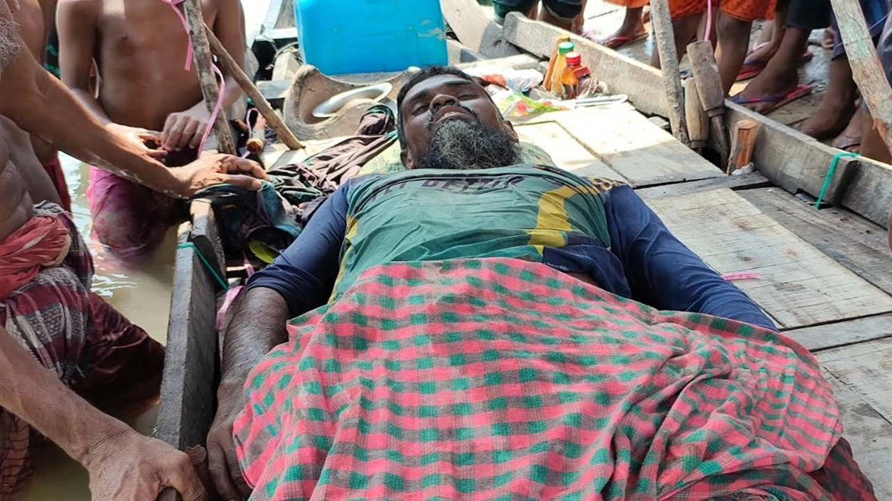 বনবিভাগের গুলিতে কাঁকড়া জেলে নিহত