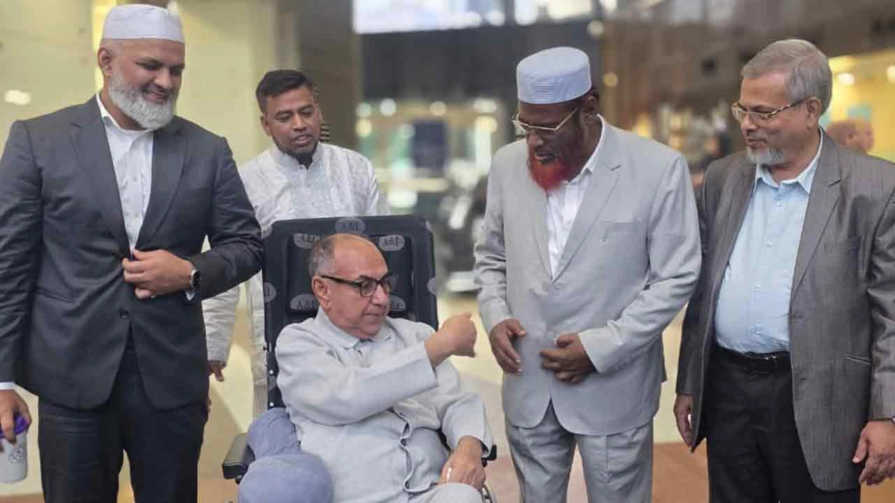 অসুস্থ মির্জা আব্বাসকে দেখতে মালয়েশিয়ায় জামায়াতের সেক্রেটারি জেনারেল