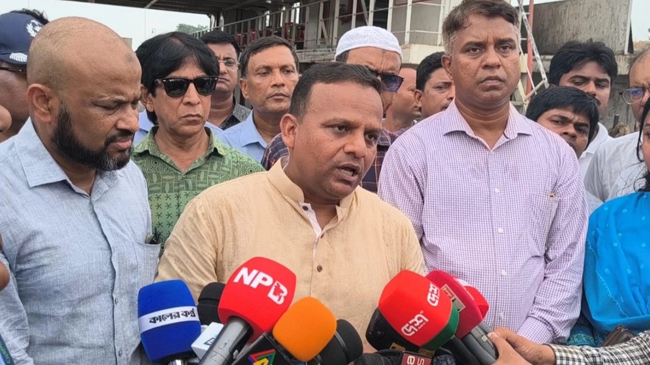 নৌপরিবহন মন্ত্রণালয় এবং সেতু বিভাগের প্রতিমন্ত্রী মোঃ রাজিব আহসান