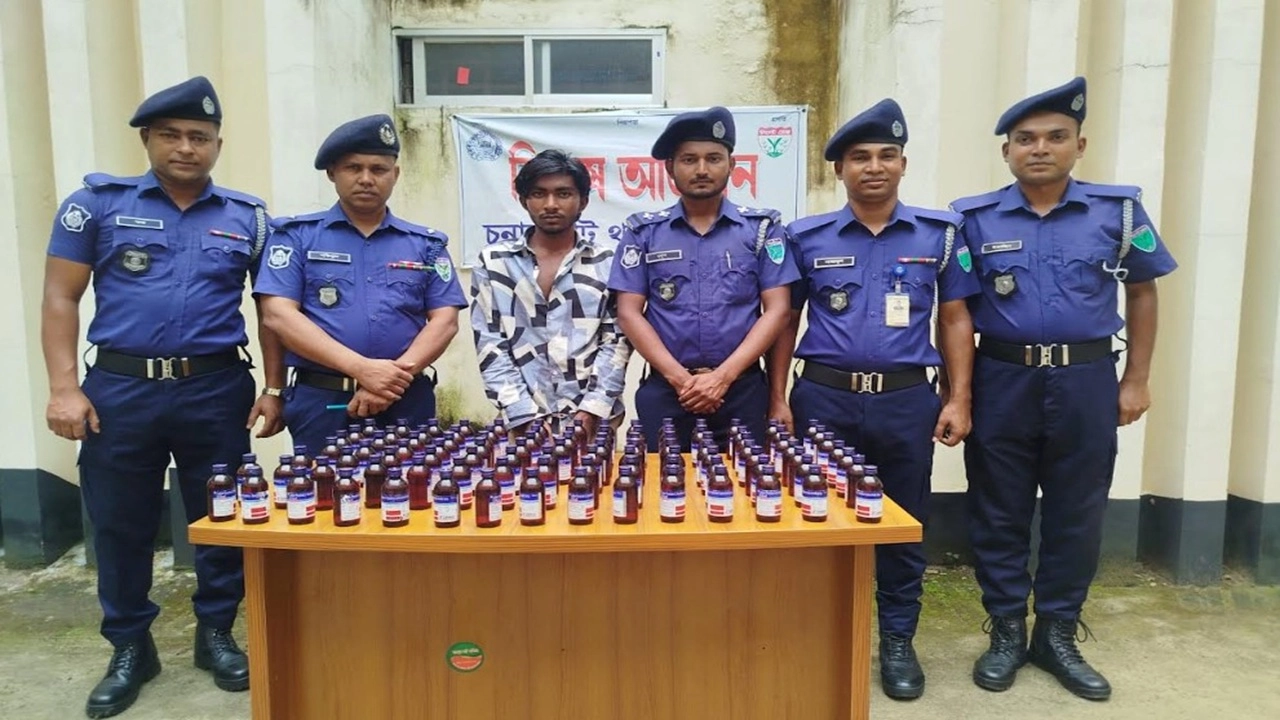 চুনারুঘাটে মাদক কারবারি আটক