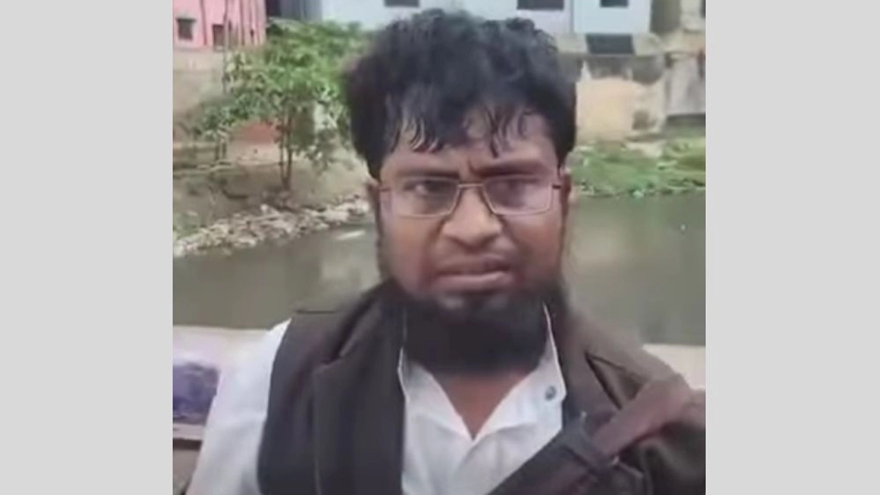 মসজিদের দানবাক্স চুরির সময় হাতেনাতে ধরা ‘ভাইরাল সিদ্দিক’