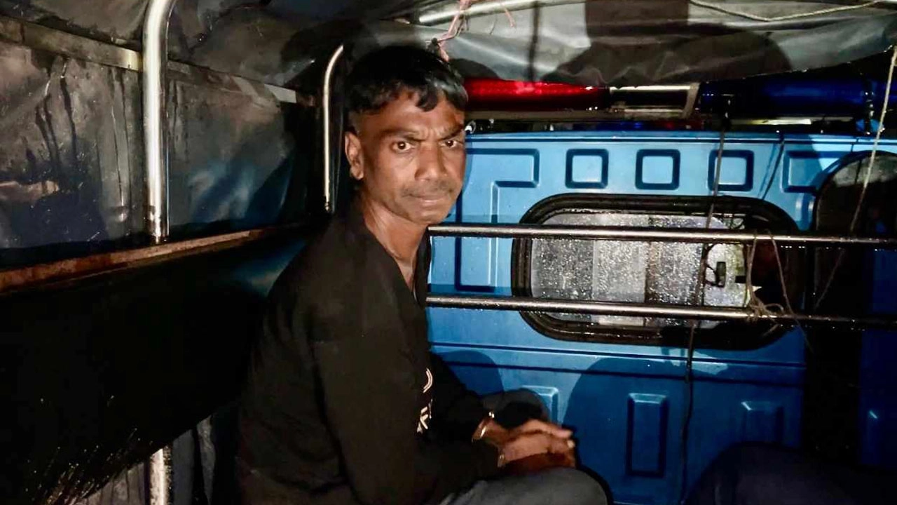 অভিযুক্ত হুমায়ূন।