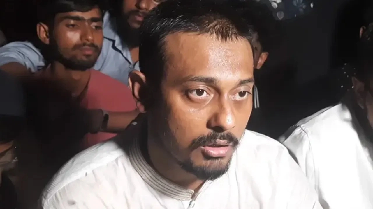 এনসিপির মুখ্য সংগঠক নাসীরুদ্দীন পাটওয়ারী