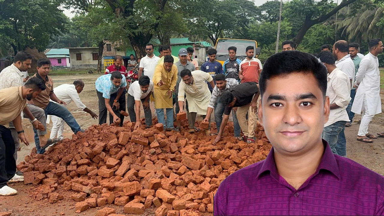 কেরামতপুর বাজার থেকে আক্তার মিয়ার হাট পর্যন্ত ৯ কিলো পর্যন্ত ক্ষতিগ্রস্ত অংশে সংস্কার কাজ শুরু করা হয়।