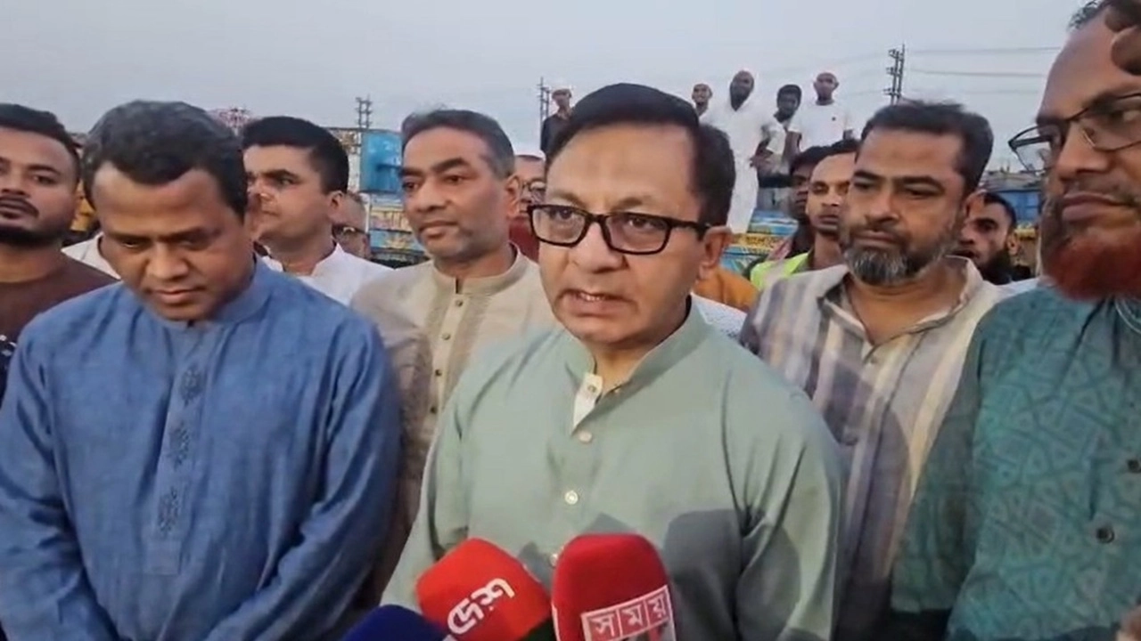 পাচারের সম্ভাবনা না থাকায় বেশি চামড়া সংরক্ষণ করা যাবে: বাণিজ্যমন্ত্রী