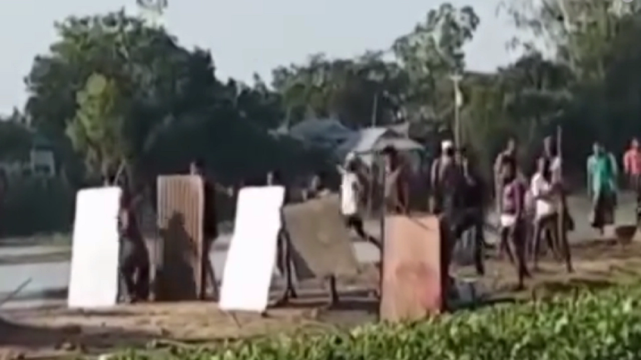 লুডু খেলা নিয়ে দু‘পক্ষের তুমুল সংঘর্ষ,