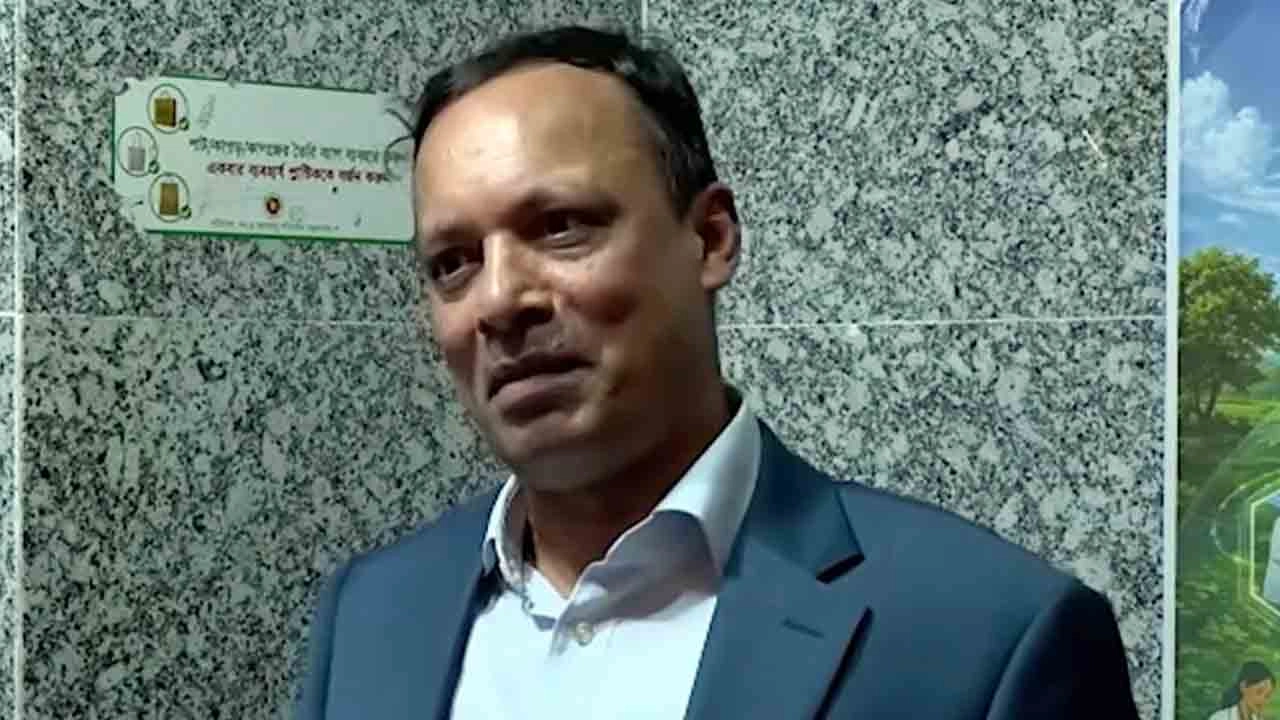 অ্যাটর্নি জেনারেল ব্যারিস্টার রুহুল কুদ্দুস কাজল