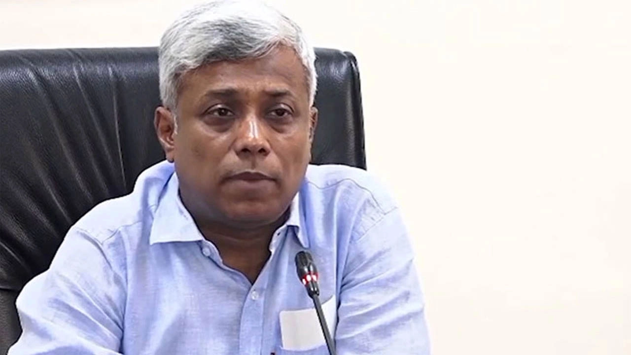বিদ্যুৎ, জ্বালানি ও খনিজ সম্পদ প্রতিমন্ত্রী অনিন্দ্য ইসলাম অমিত।