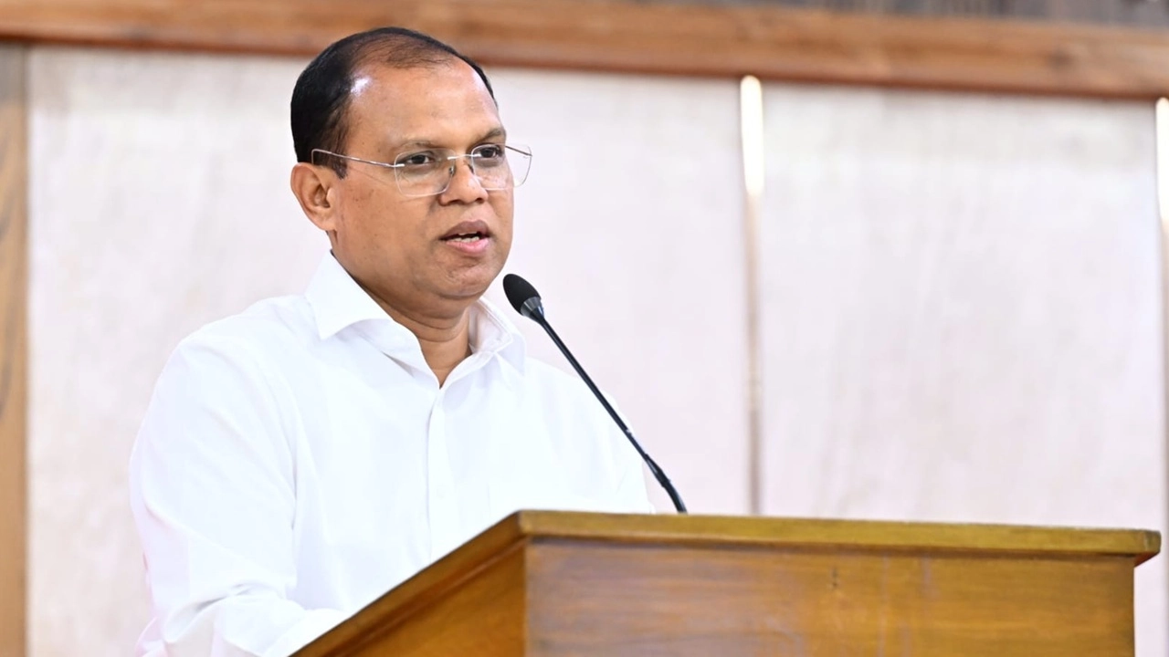 প্রধানমন্ত্রীর অতিরিক্ত প্রেস সচিব আতিকুর রহমান রুমন