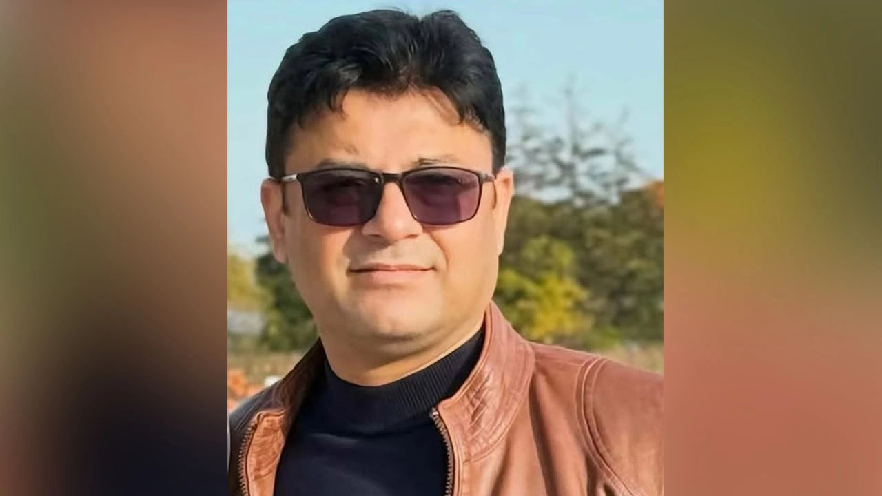 কামরুল ইসলাম।