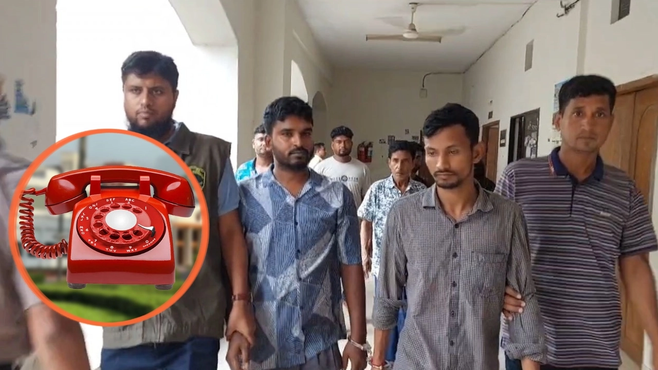 আদালত প্রাঙ্গণে প্রধানমন্ত্রীর লাল টেলিফোনের তার চুরির ঘটনায় গ্রেপ্তার দুইজন
