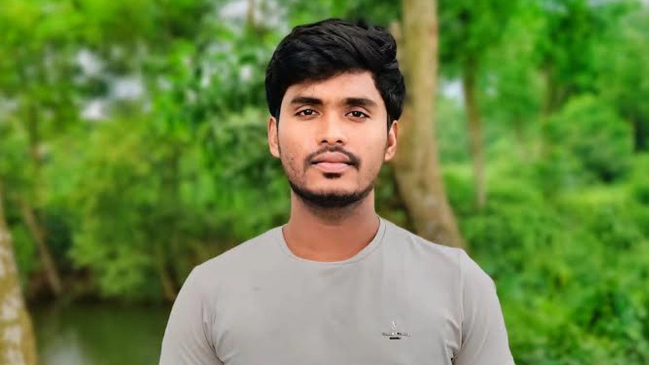 নিহত আনোয়ার হোসেন।