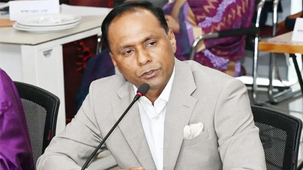 শিশু নির্যাতন রোধে জাতীয় শিশু নিরাপত্তা টাস্কফোর্স গঠন করতে হবে