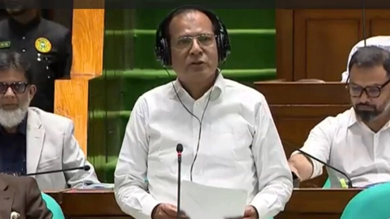 সংসদে ত্রাণমন্ত্রী