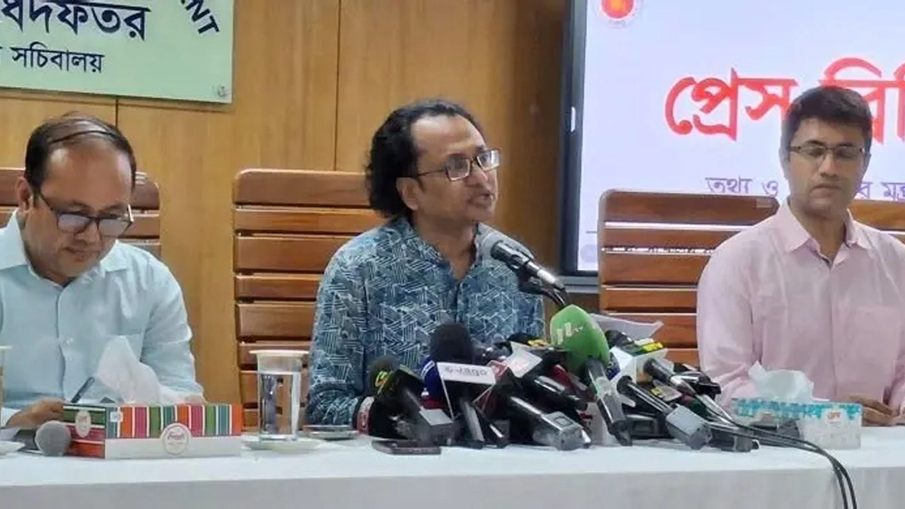 তথ্য উপদেষ্টা ডা. জাহেদ উর রহমান