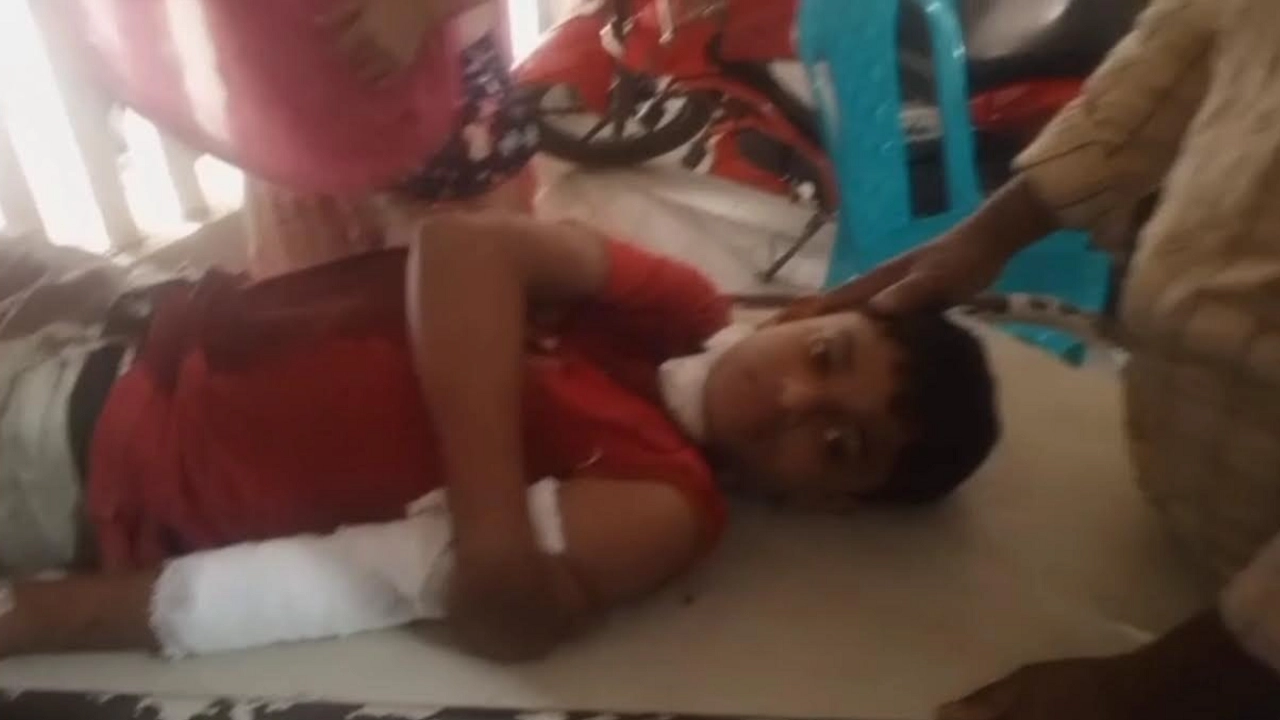 মাদ্রাসা শিক্ষার্থী