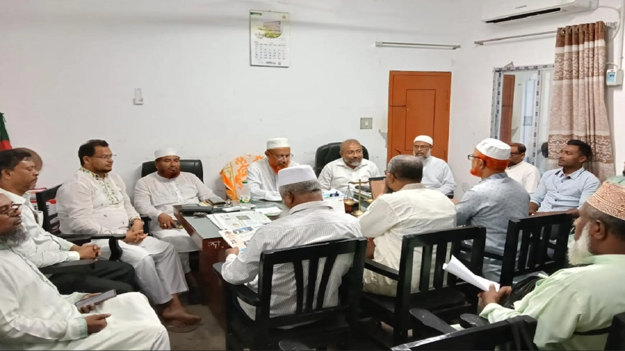 সীমান্তে ‘পুশইন’ ঠেকাতে সাতক্ষীরায় জামায়াত-এনসিপিসহ ১১ দলীয় জোটের সভা
