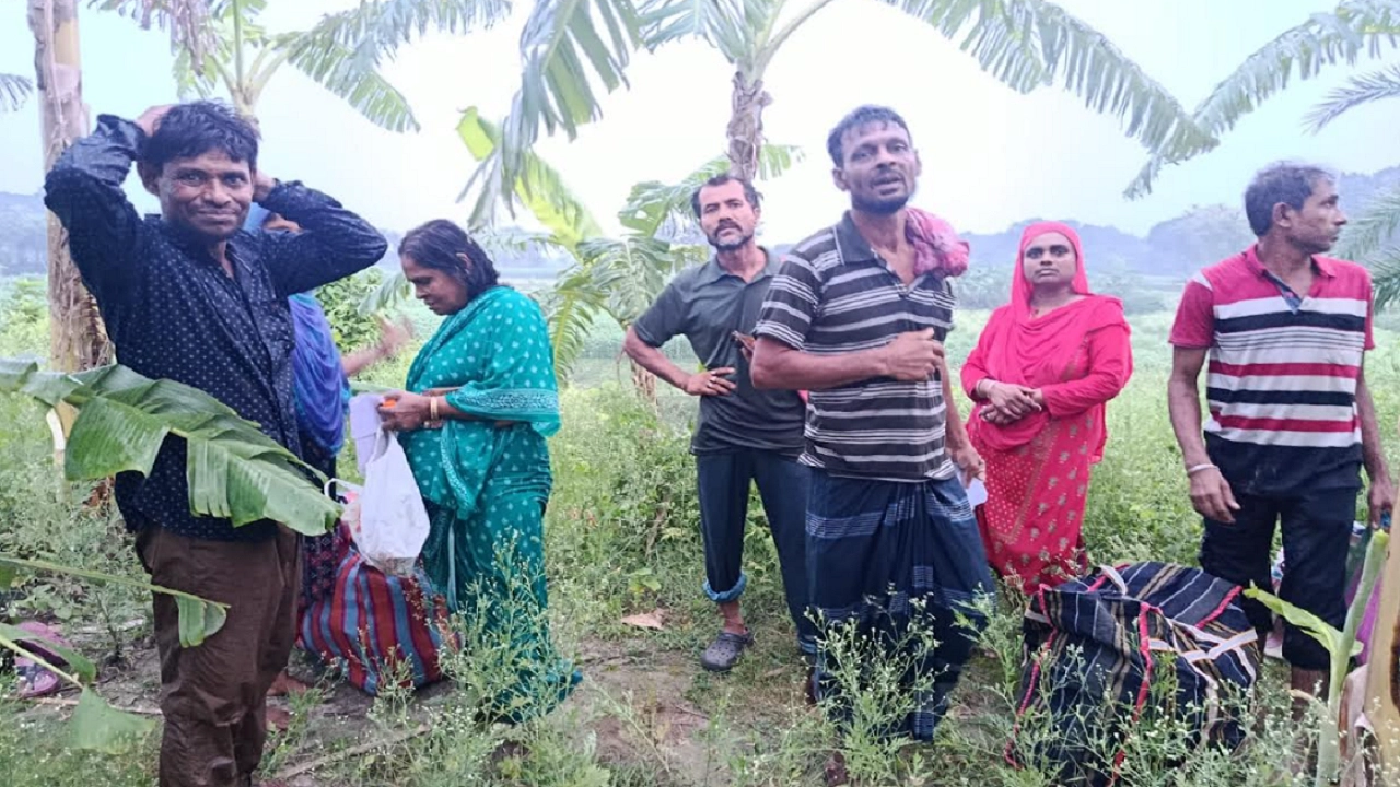 চুয়াডাঙ্গার দর্শনা সীমান্ত দিয়ে ১১ জনকে পুশইনের চেষ্টা প্রতিহত করেছে বিজিবি