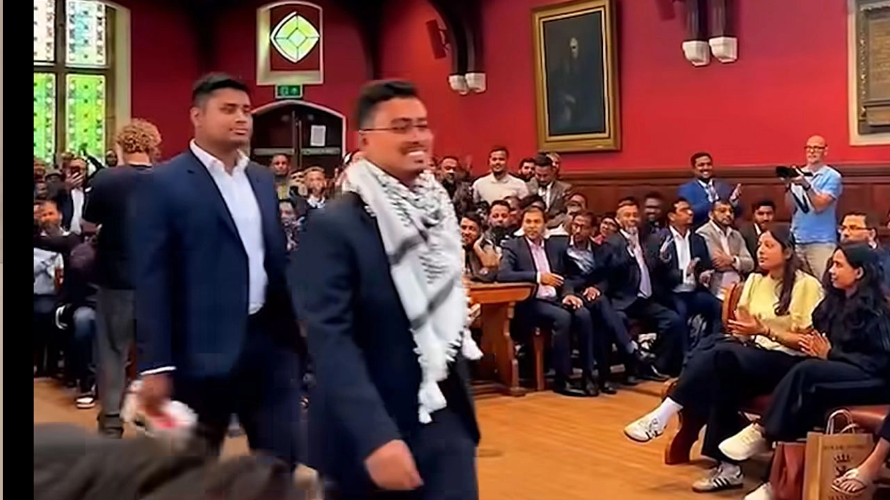 অক্সফোর্ড ইউনিয়নের সেমিনারে হাসনাত-সাদিক