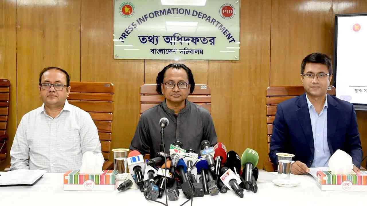প্রধানমন্ত্রীর তথ্য ও সম্প্রচার বিষয়ক উপদেষ্টা ডা. জাহেদ উর রহমান