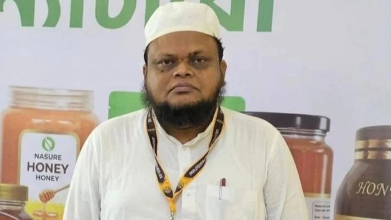 খুলনা বিশ্ববিদ্যালয়ের (খুবি) এগ্রোটেকনোলজি ডিসিপ্লিনের অধ্যাপক ড. মো. রেজাউল ইসলাম। ছবি: সংগৃহীত