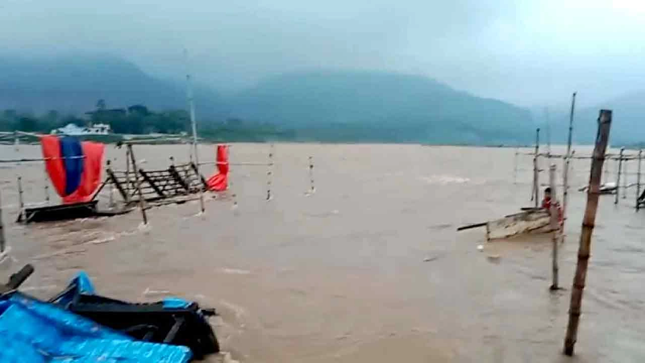 সাময়িক সময়ের জন্য সাদাপাথর বন্ধ ঘোষণা